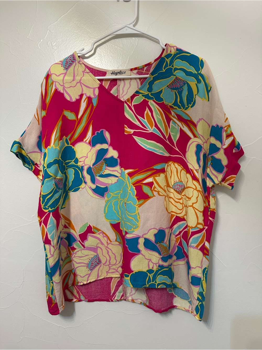 Haptics Fuchsia Floral Short-Sleeve Blouse